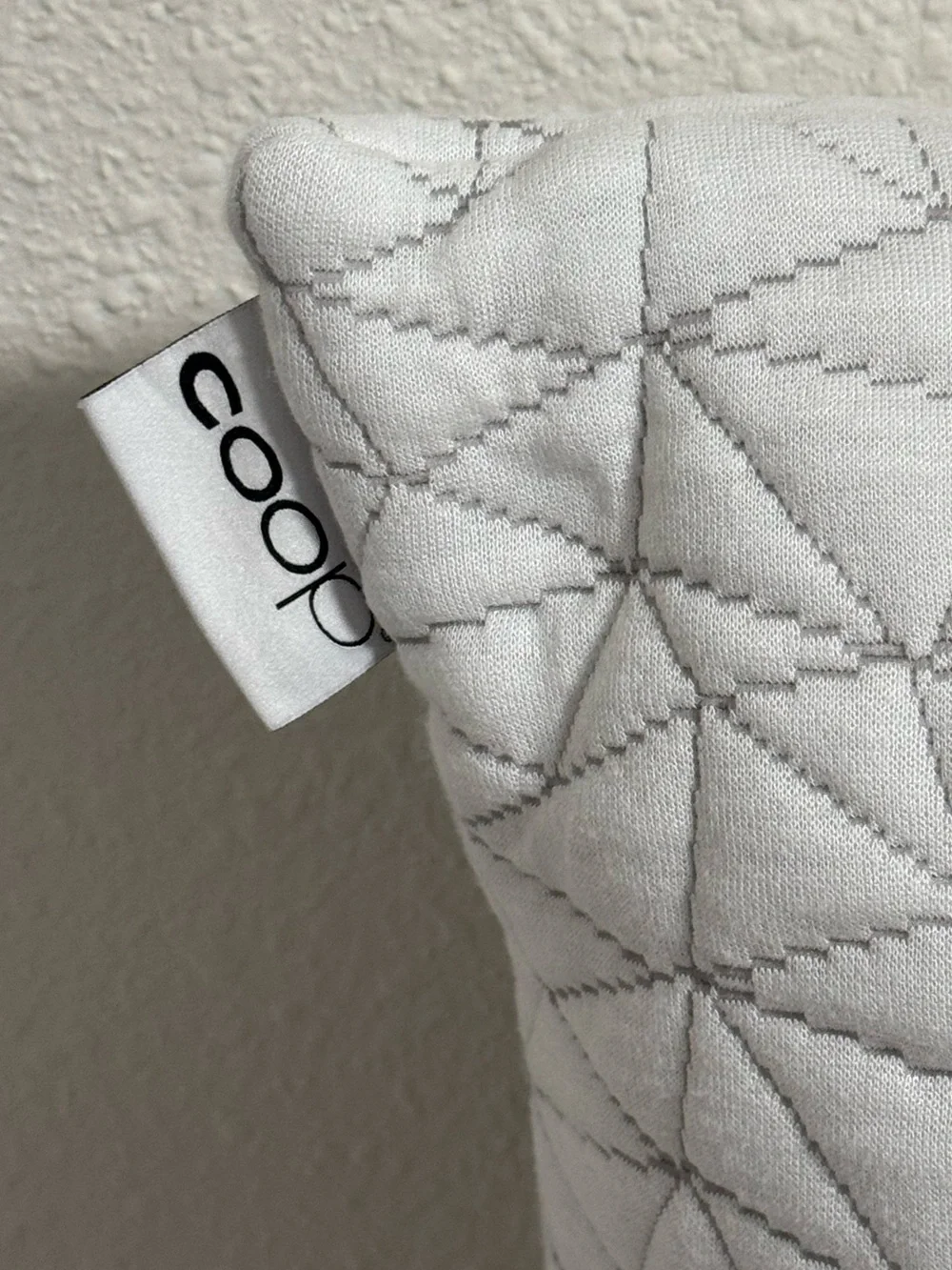 Authentic Coop Home Goods Original King Adjustable Bed Pillow EUC